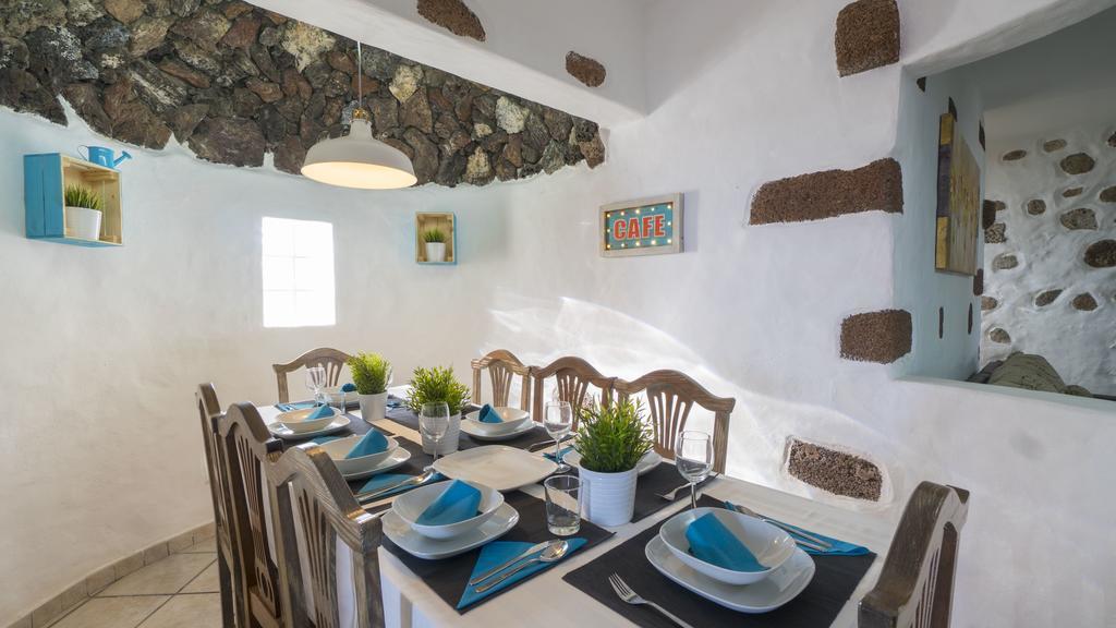 Villa With Amazing Views, Jacuzzi And Private Pool San Bartolomé 외부 사진
